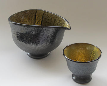 ガラス黒薩摩 桜島灰銀箔金彩酒器揃え(片口×1、盃×1)