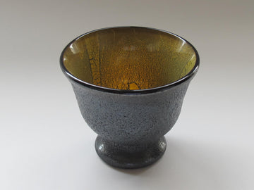 ガラス黒薩摩 桜島灰銀箔金彩酒器揃え(片口×1、盃×1)