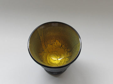 ガラス黒薩摩 桜島灰銀箔金彩酒器揃え(片口×1、盃×1)
