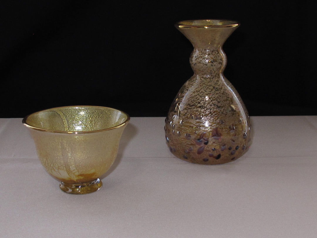 銀箔金彩徳利と盃の冷酒用酒器揃え（徳利×1、盃×1） 限定一点モノ
