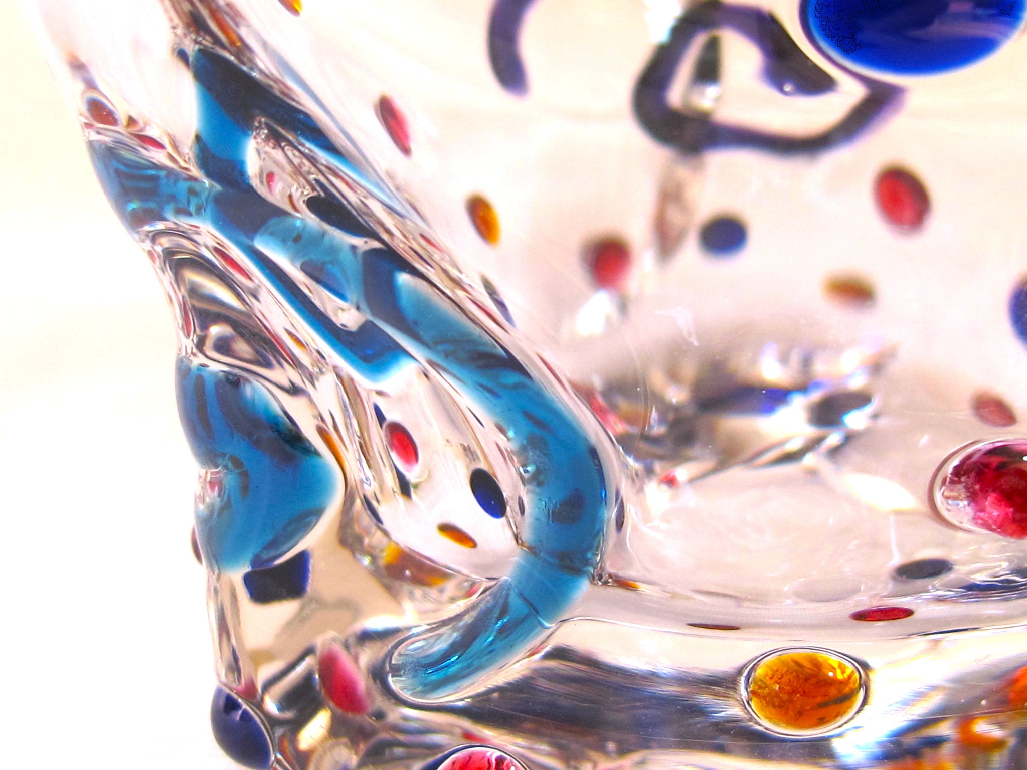 ジュエリー　片口（口巻き黒）