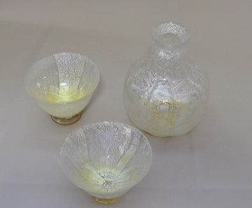 白銀彩瓶子徳利と盃の冷酒用酒器揃え（徳利×1、盃×2） 限定一点モノ
